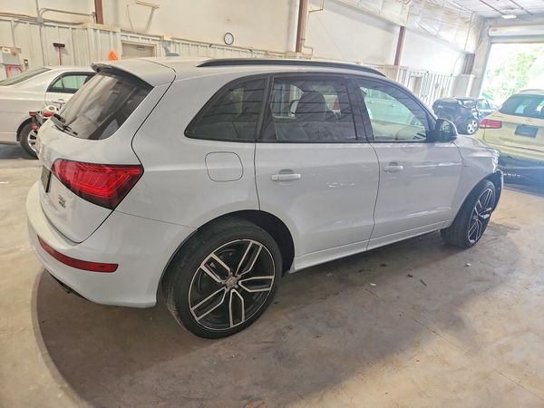2017 AUDI Q5