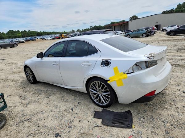 2016 LEXUS IS 300