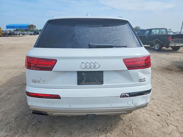 2018 AUDI Q7
