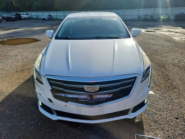 2019 CADILLAC XTS Luxury