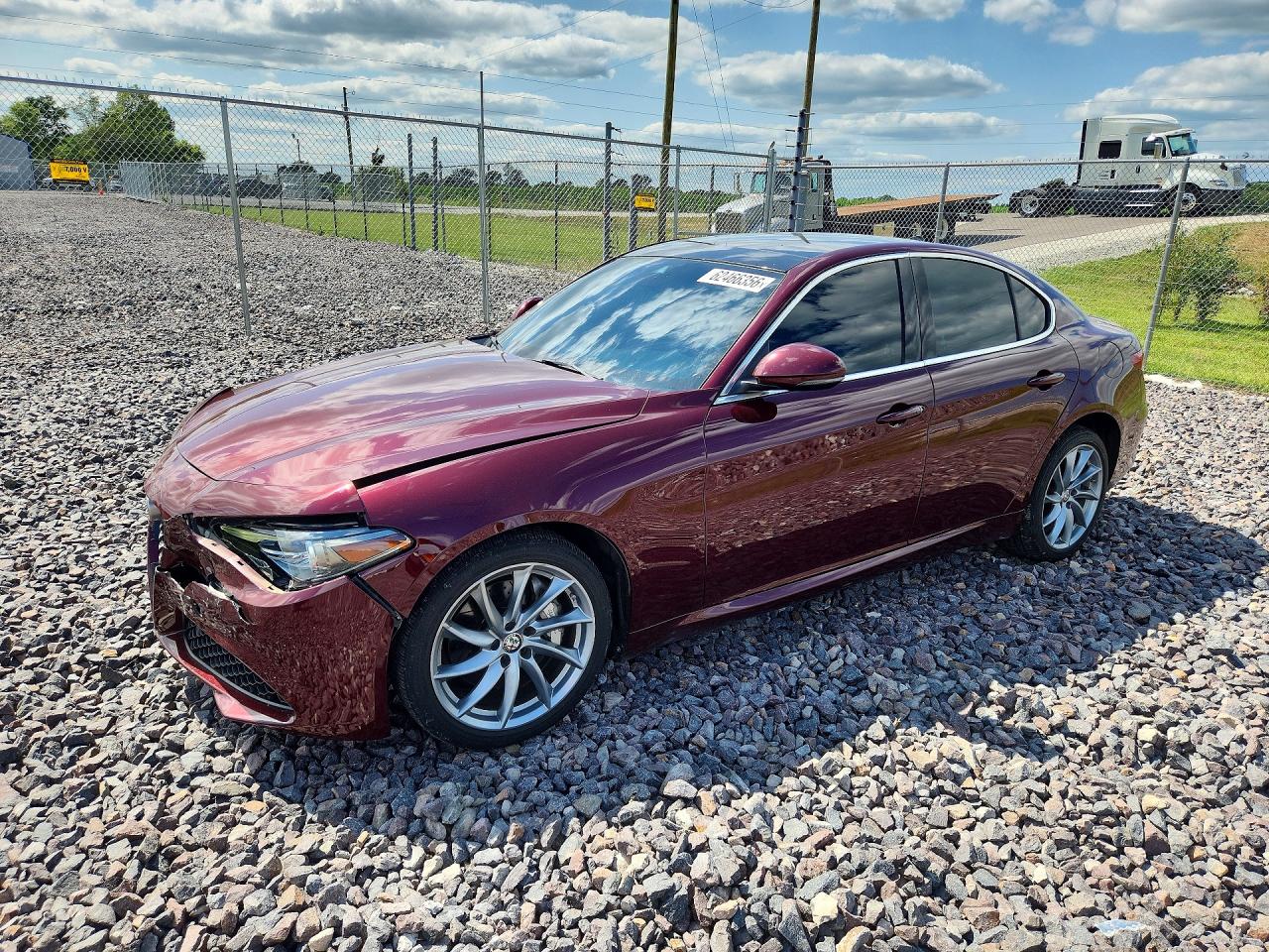2017 ALFA ROMEO GIULIA AWD