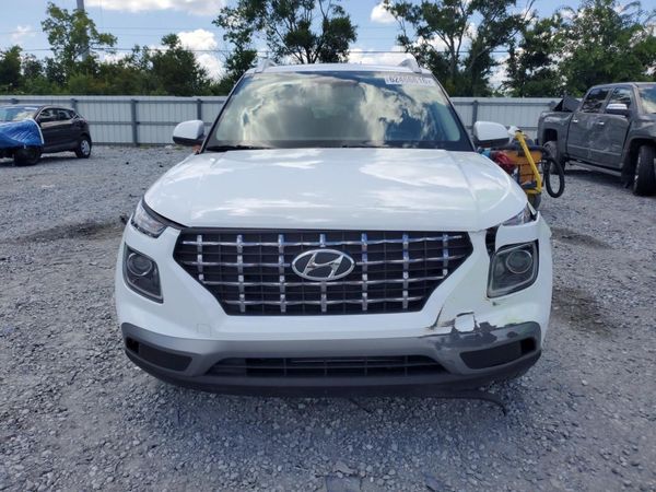 2023 HYUNDAI VENUE SEL, Limited