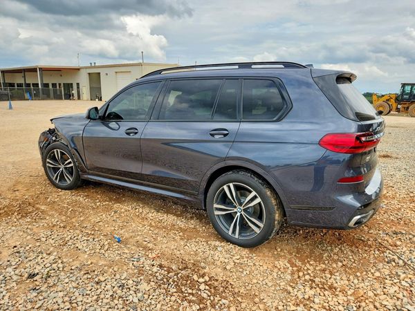 2019 BMW X7