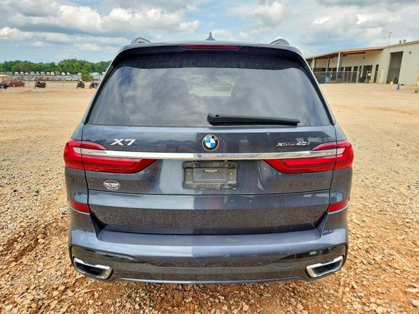 2019 BMW X7