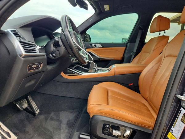 2019 BMW X7
