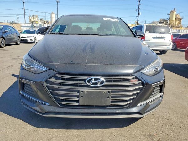 2018 HYUNDAI ELANTRA