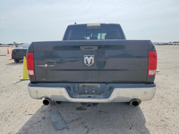 2019 RAM 1500 CLASSIC SLT