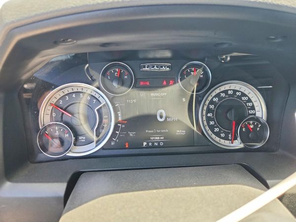 2019 RAM 1500 CLASSIC SLT