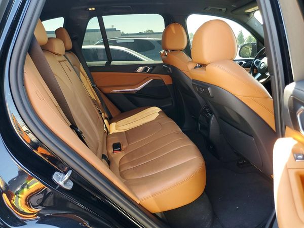 2022 BMW X5 sDrive40i