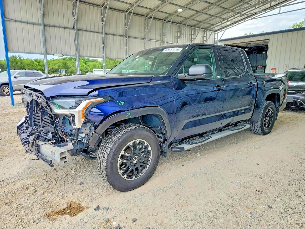 2022 TOYOTA TUNDRA SR5