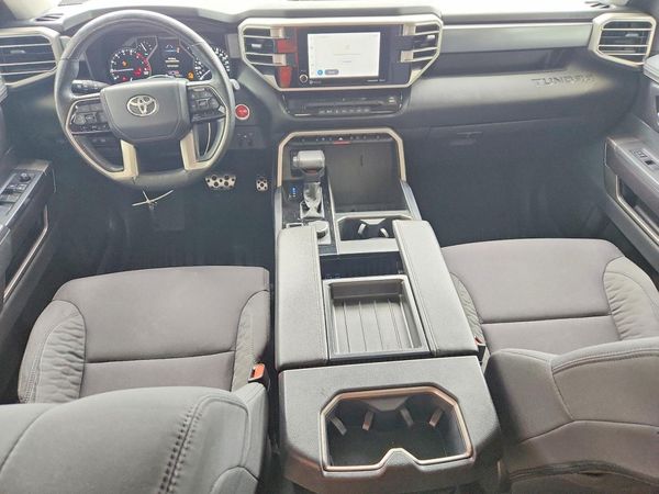 2022 TOYOTA TUNDRA SR5