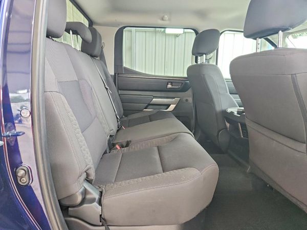2022 TOYOTA TUNDRA SR5