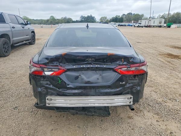 2023 TOYOTA CAMRY