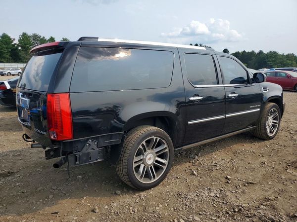 2012 CADILLAC ESCALADE ESV Platinum
