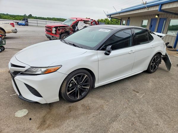 2019 TOYOTA CAMRY