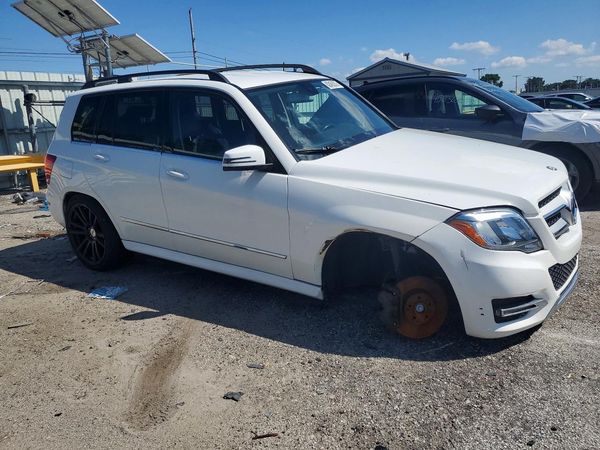 2014 MERCEDES-BENZ GLK