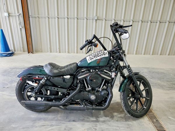 2021 HARLEY-DAVIDSON XL883