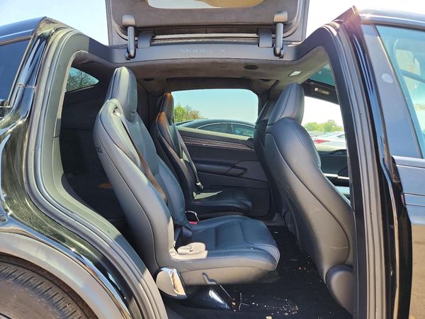 2023 TESLA MODEL X