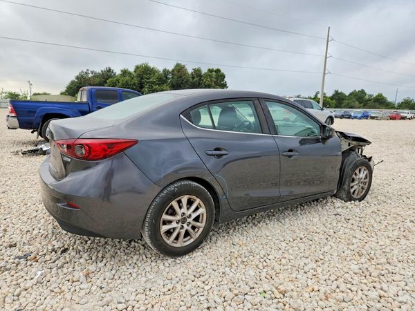 2016 MAZDA 3
