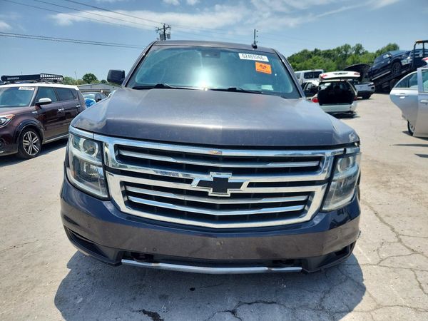 2017 CHEVROLET SUBURBAN LT