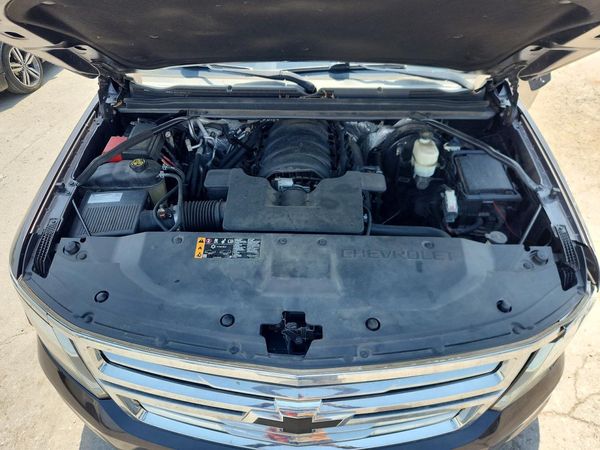 2017 CHEVROLET SUBURBAN LT