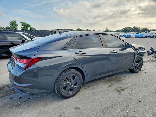 2021 HYUNDAI ELANTRA SEL w/ Convenience Pkg