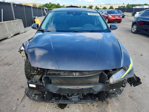 2021 HYUNDAI ELANTRA SEL w/ Convenience Pkg