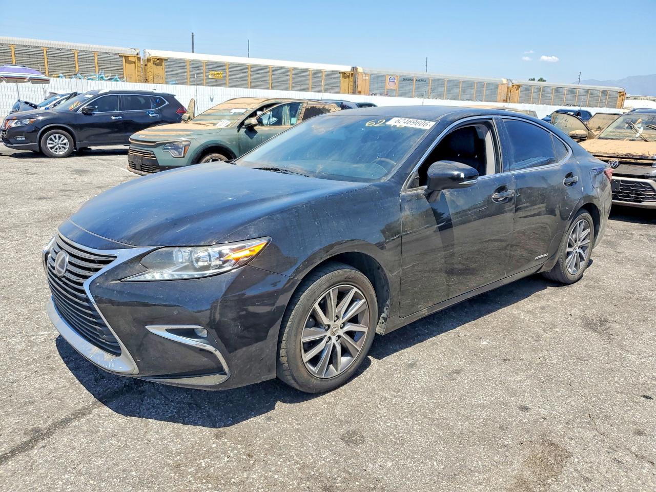 2016 LEXUS ES 300h