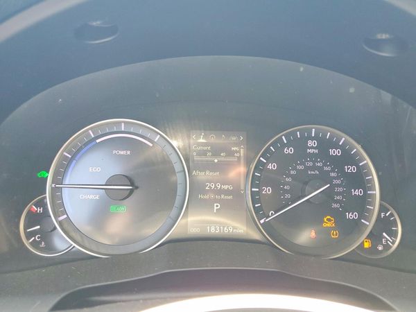 2016 LEXUS ES 300h