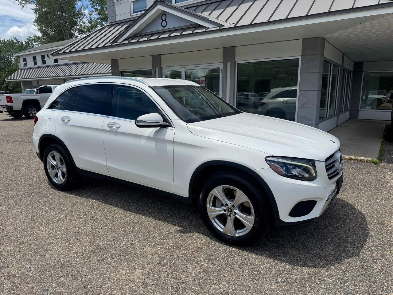 2017 MERCEDES-BENZ GLC GLC300 Base-4M