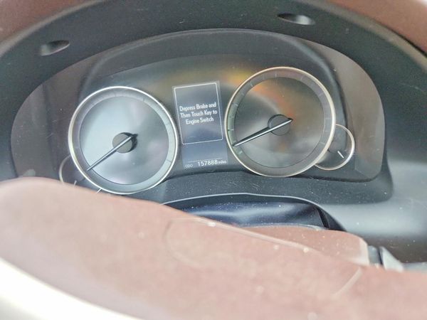 2016 LEXUS ES