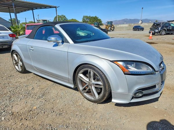 2014 AUDI TTS quattro