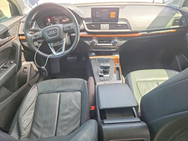 2018 AUDI Q5 quattro Premium Plus