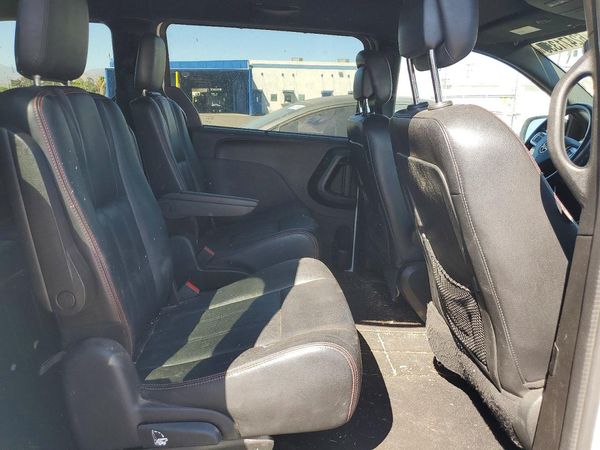 2019 DODGE GRAND CARAVAN GT