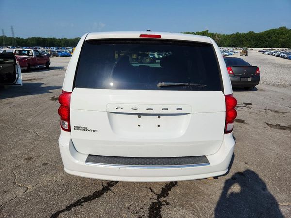 2016 DODGE GRAND CARAVAN SE