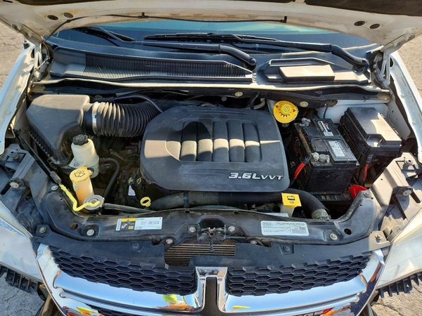2016 DODGE GRAND CARAVAN SE
