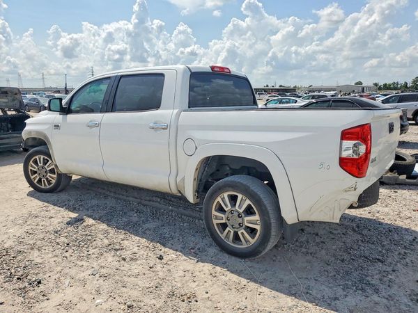 2014 TOYOTA TUNDRA Platinum