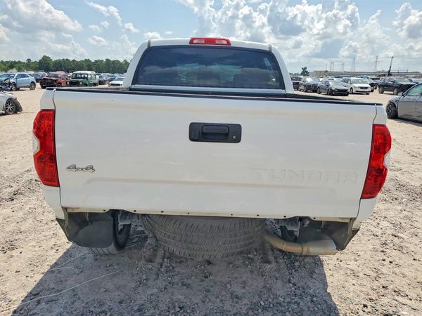 2014 TOYOTA TUNDRA Platinum