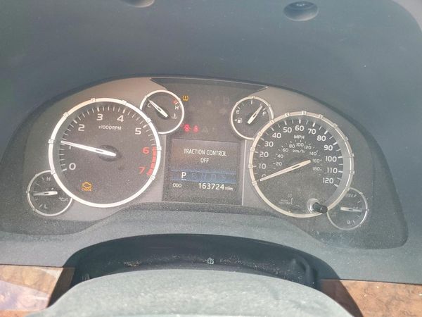2014 TOYOTA TUNDRA Platinum