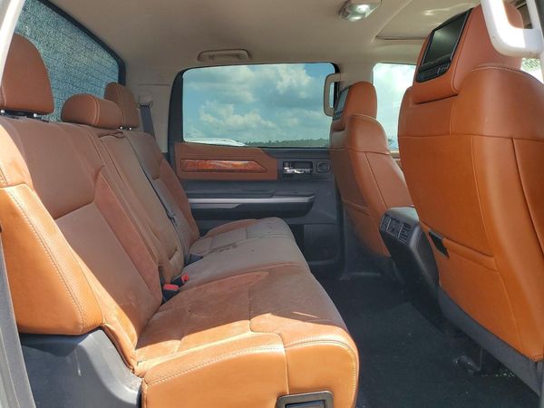 2014 TOYOTA TUNDRA Platinum