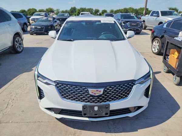 2022 CADILLAC CT4 Luxury+