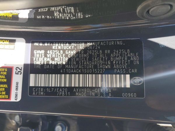 2025 TOYOTA CAMRY