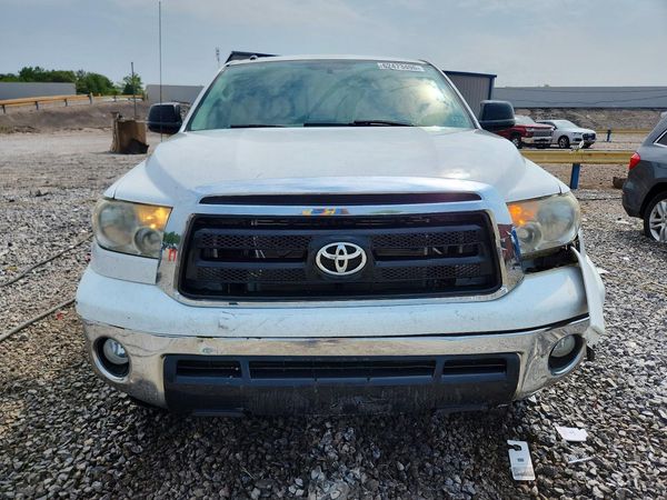 2012 TOYOTA TUNDRA SR5