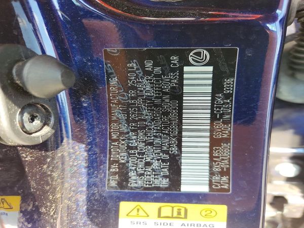 2017 LEXUS ES
