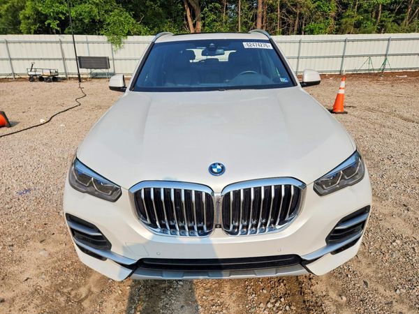 2023 BMW X5 xDrive45e