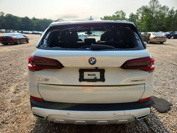 2023 BMW X5 xDrive45e