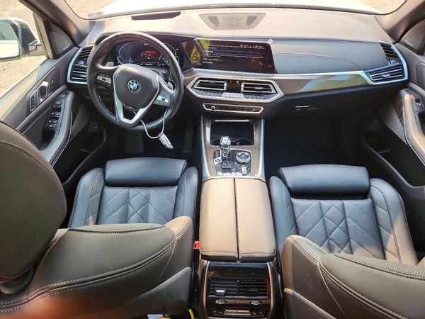 2023 BMW X5 xDrive45e