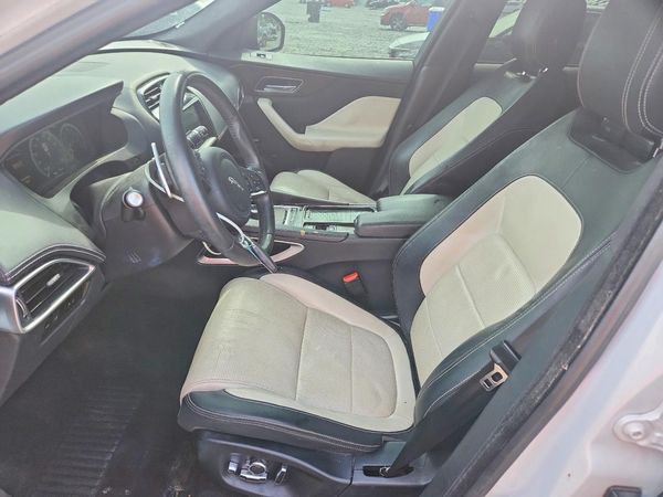 2018 JAGUAR F-PACE First Edition