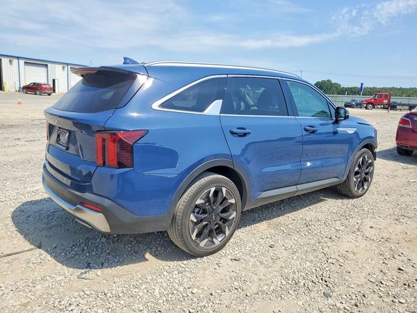 2025 KIA SORENTO EX; X-Line EX