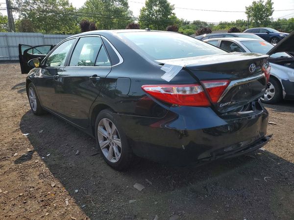 2016 TOYOTA CAMRY